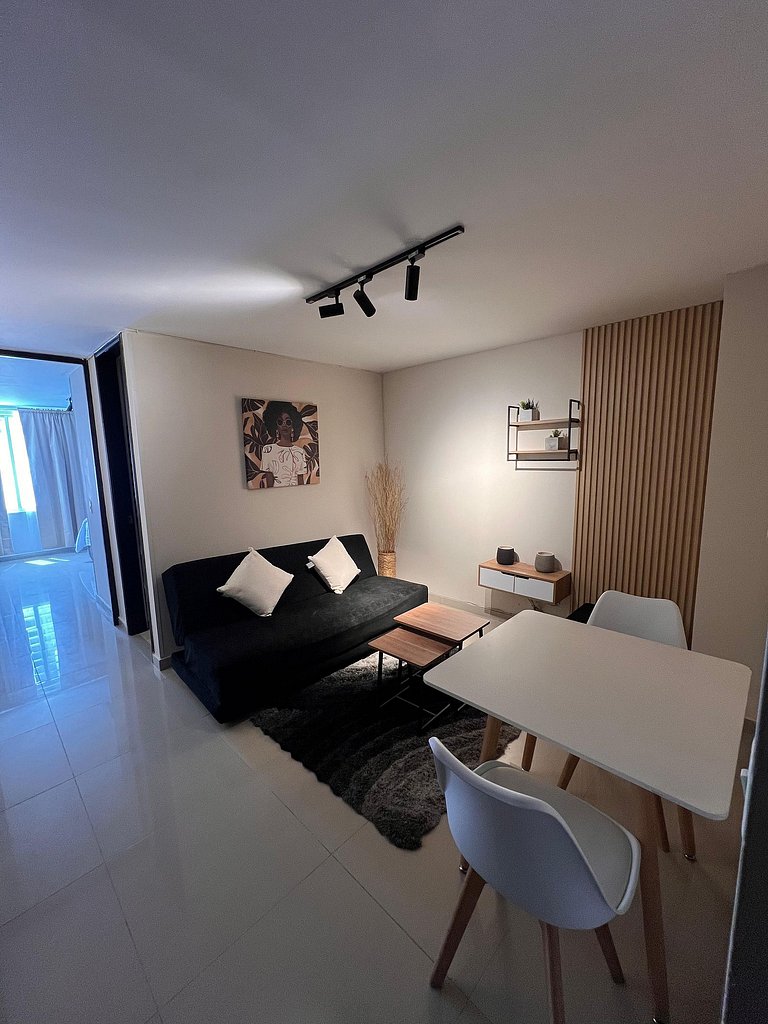 Lindo Apartamento cómodo, moderno y central 201.