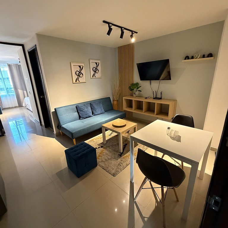 601 Moderno apartamento central