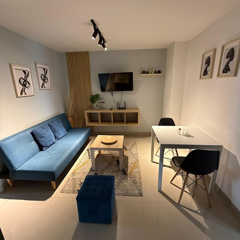 601 Moderno apartamento central