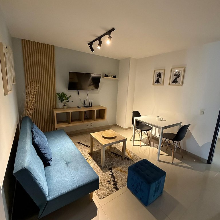 601 Moderno apartamento central