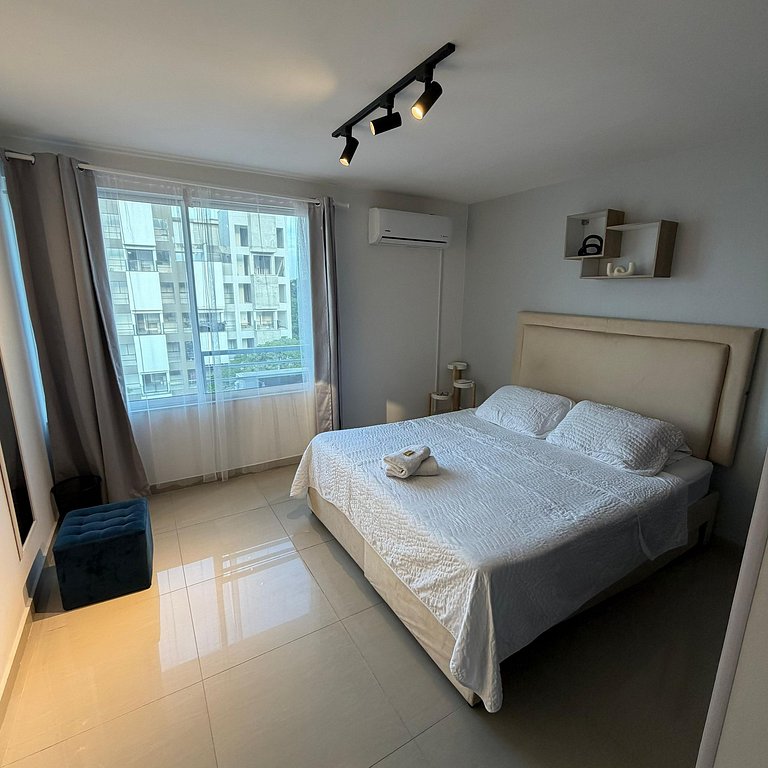 601 Moderno apartamento central