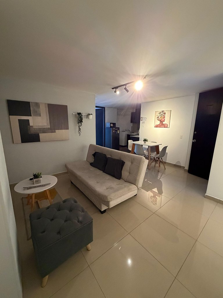 Confortable y lindo apartamento 302