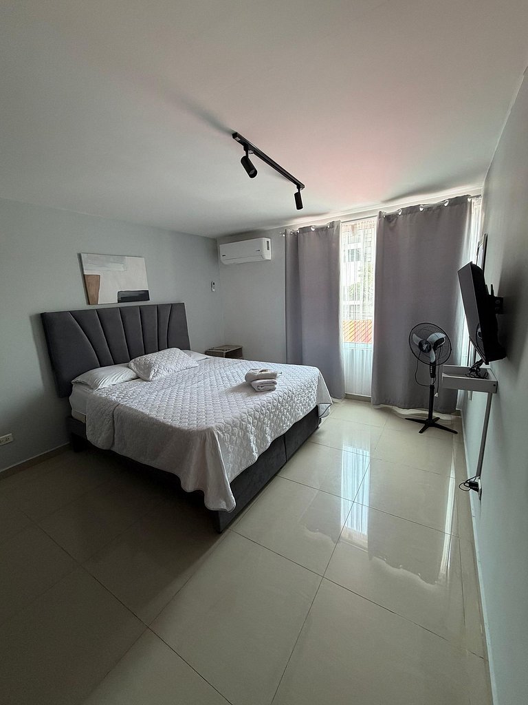Confortable y lindo apartamento 302