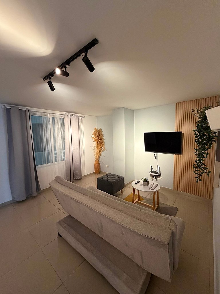 Confortable y lindo apartamento 302